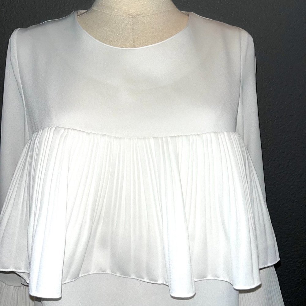 HAILEY Multi Layer Pleated Ruffle Long Sleeve White Crepe Chandelier Dress EUC M - Picture 2 of 10